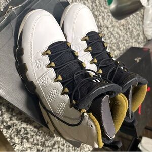 Jordan 9 Militia Green